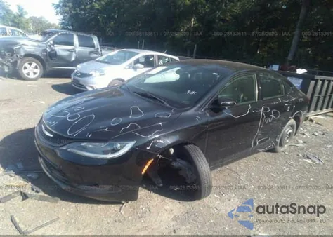 2015 Chrysler 200 S z USA, uszkodzony, nr VIN 1C3CCCBB6FN733058